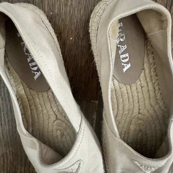 Nude Prada ballet loafers with canvas bottom material - Picture 5 of 7